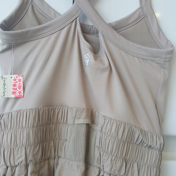 Free people X FP movement ! One piece active wear  (Large) - Picture 5 of 9